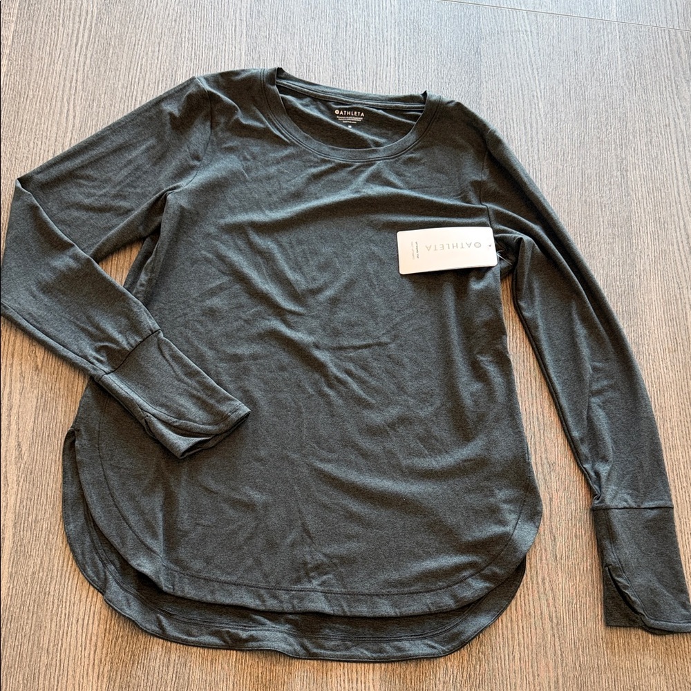 Athleta Women's Uptempo Top NWT Size M
